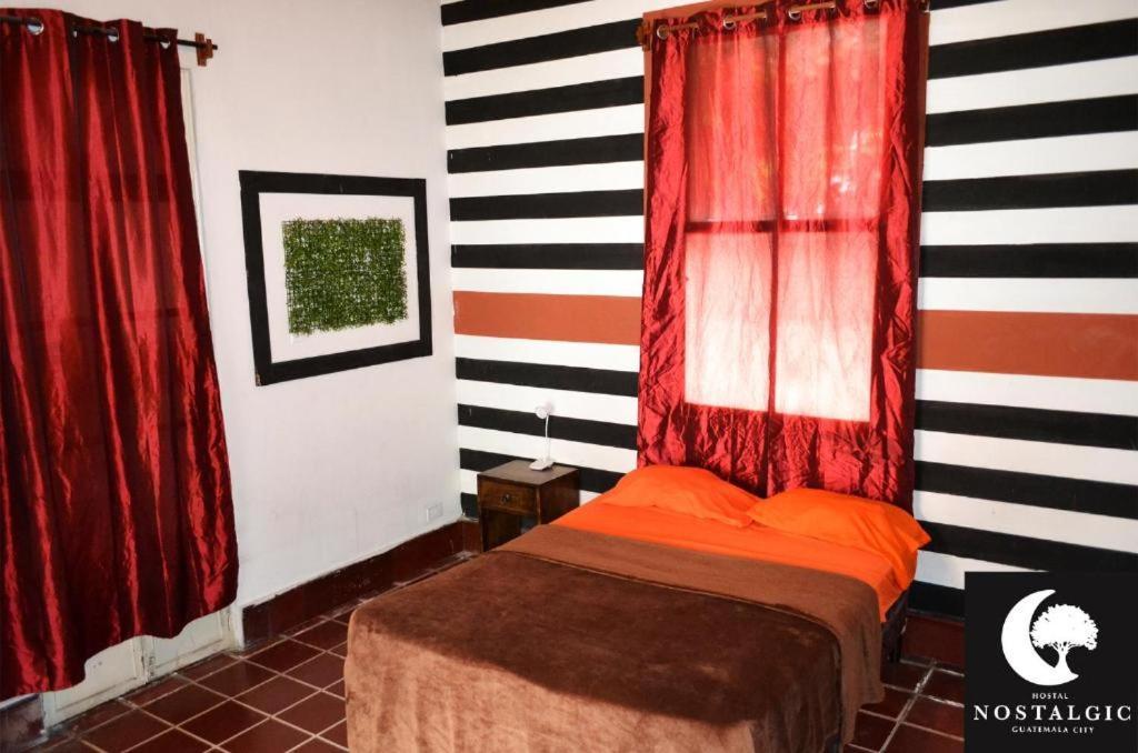 4 Grados Hostal Guatemala City Exterior foto